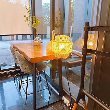 Urban Suites, Spectre Collection By Stellar Alv Jelutong Buitenkant foto